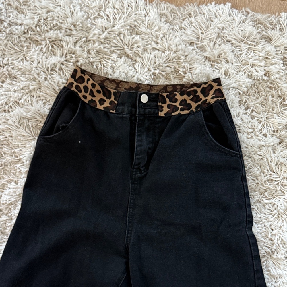 Black Jeans with Leopard waistband size 7 - Picture 3 of 8